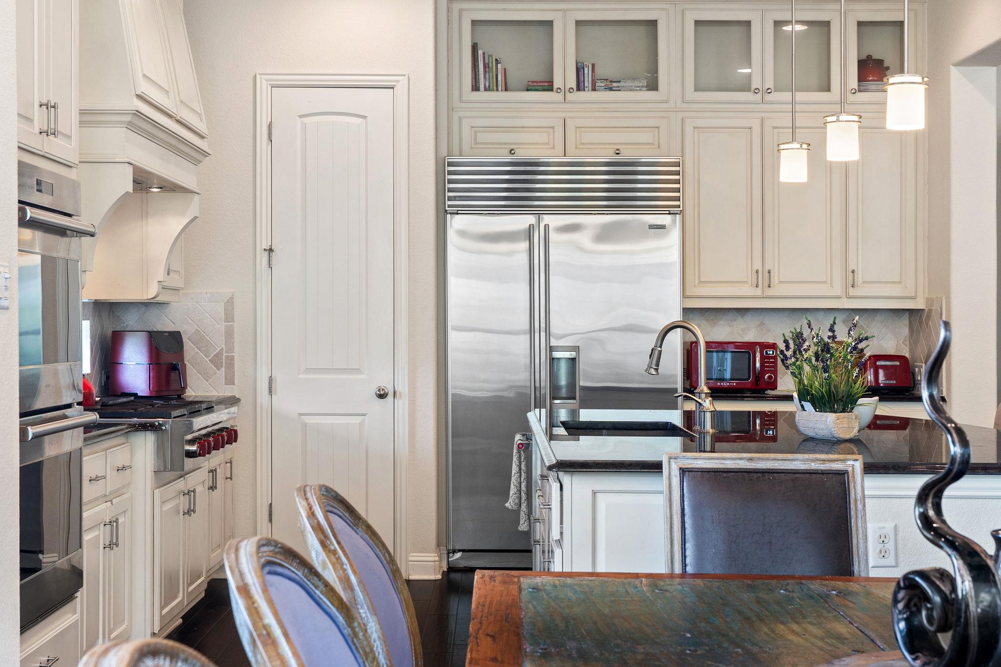 308 Ansley Cv, Austin, TX 78738