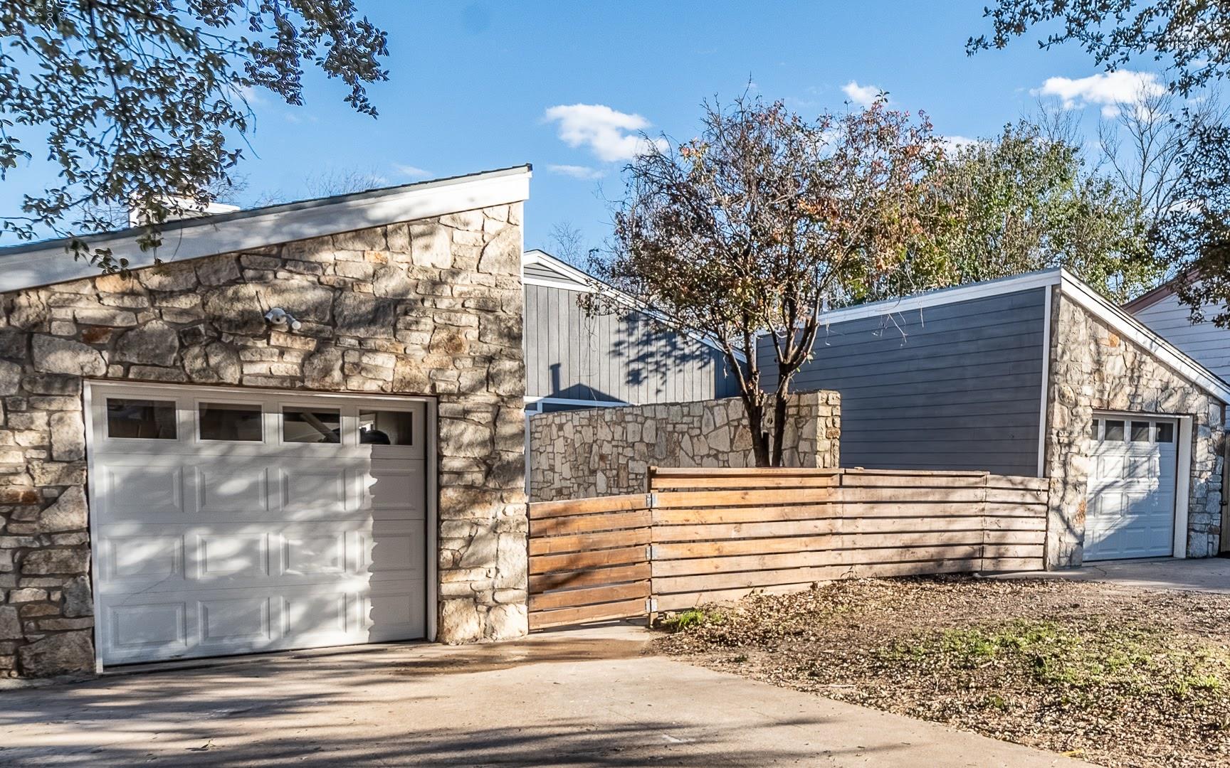 915 Sirocco Dr # A, Austin, TX 78745