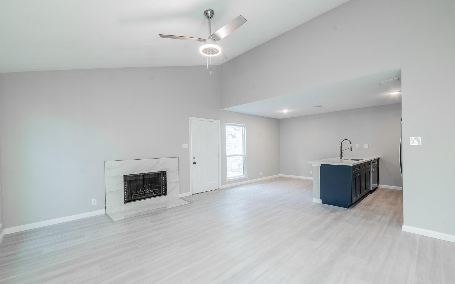 915 Sirocco Dr # A, Austin, TX 78745