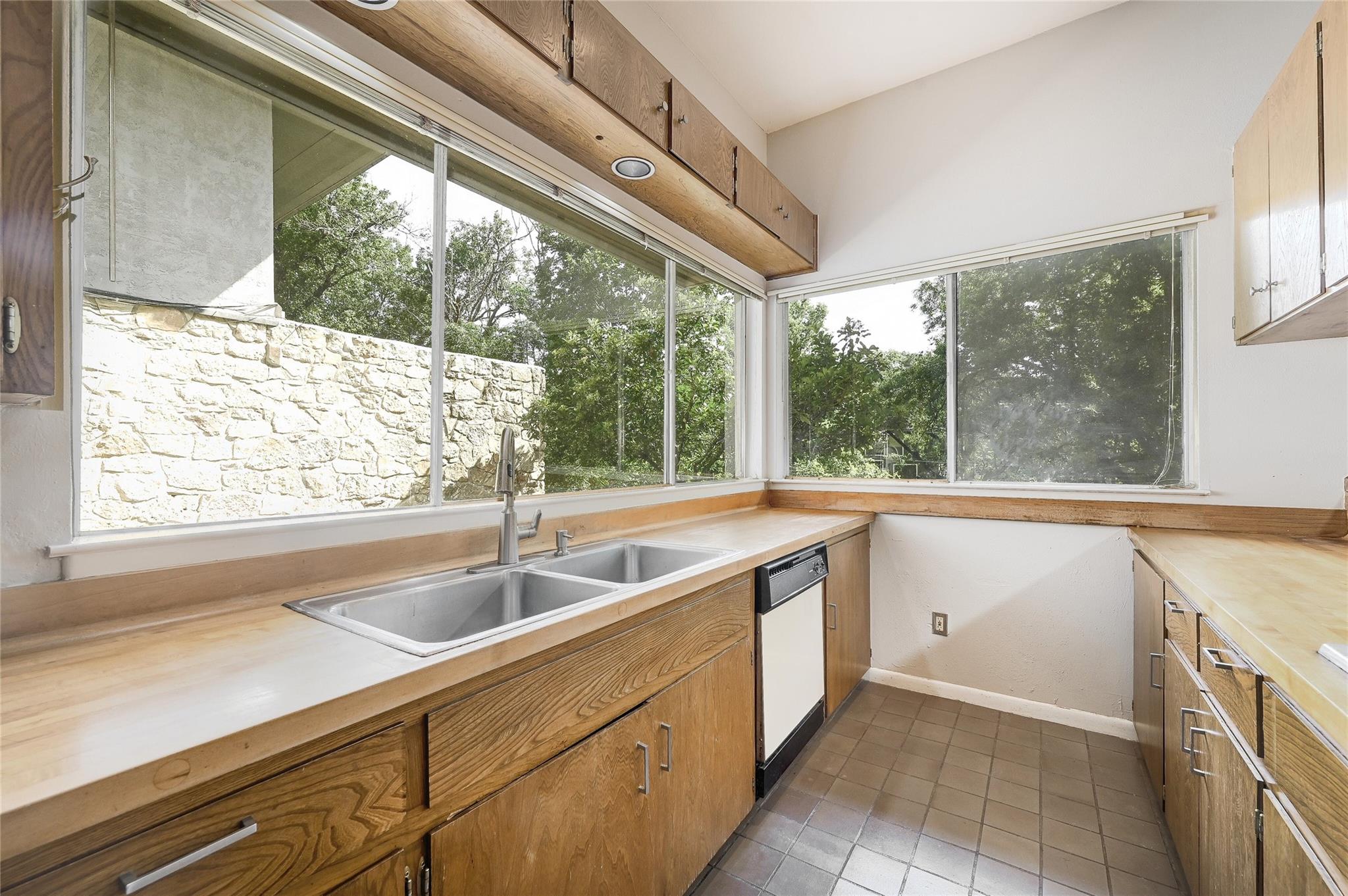 6305 Shadow Valley Dr # A, Austin, TX 78731