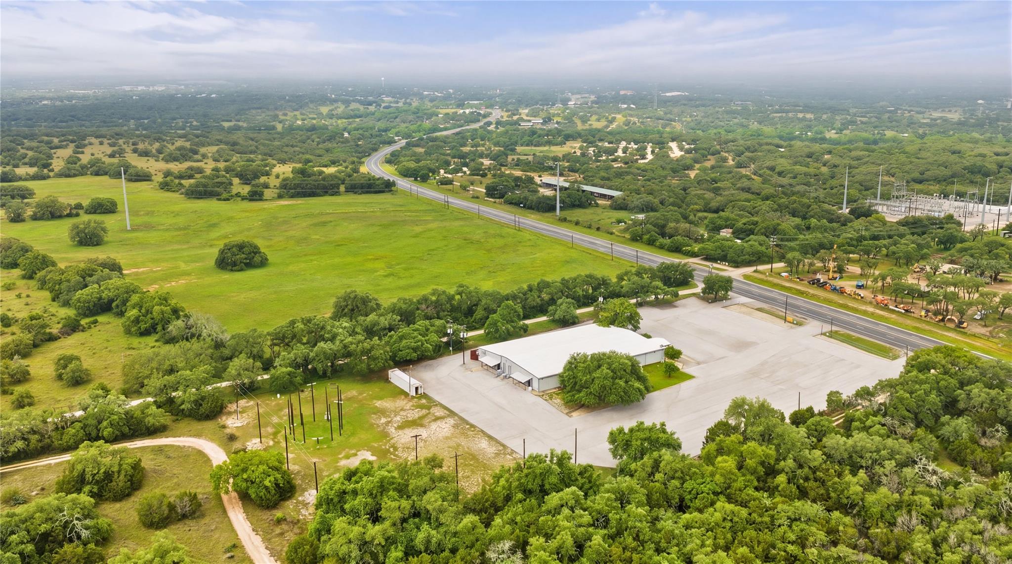 1506 N US HWY 281, Johnson City, TX 78636