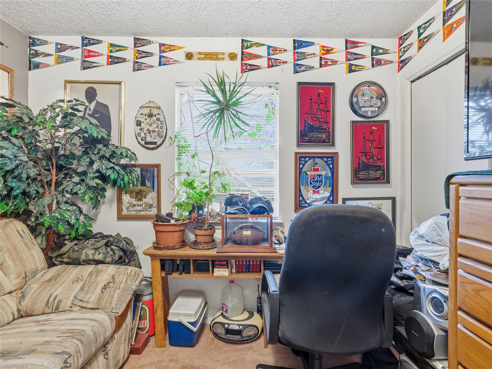 1301 McKie Cv, Austin, TX 78752