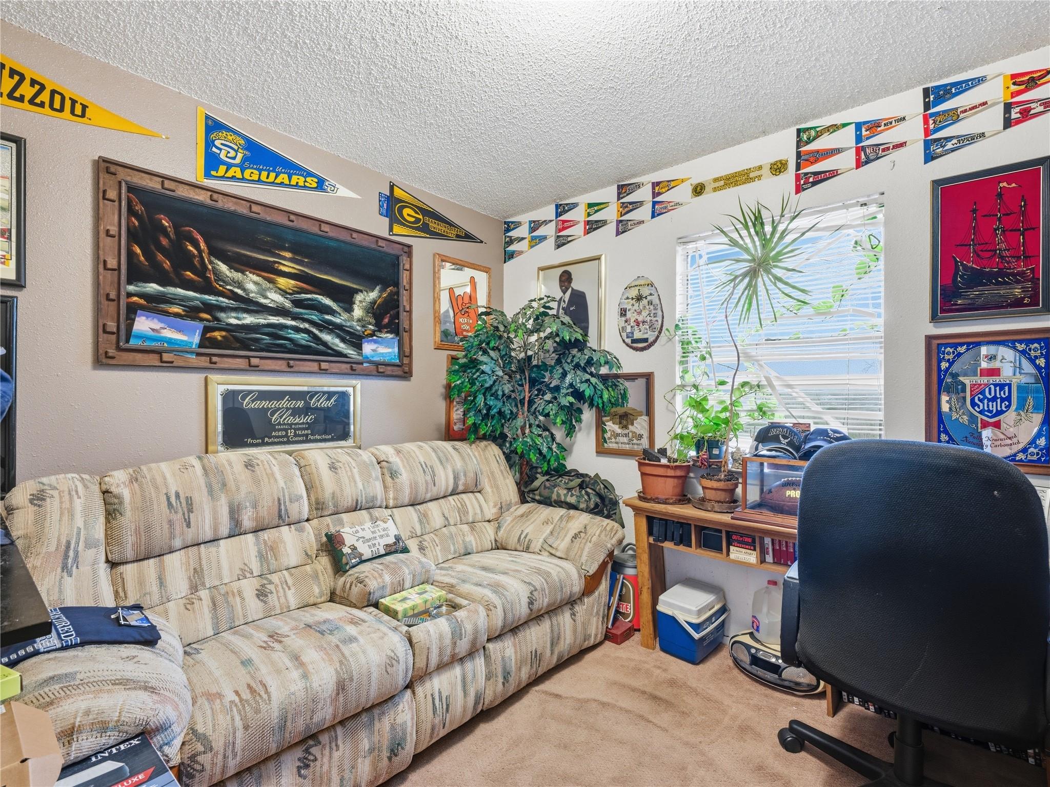 1301 McKie Cv, Austin, TX 78752