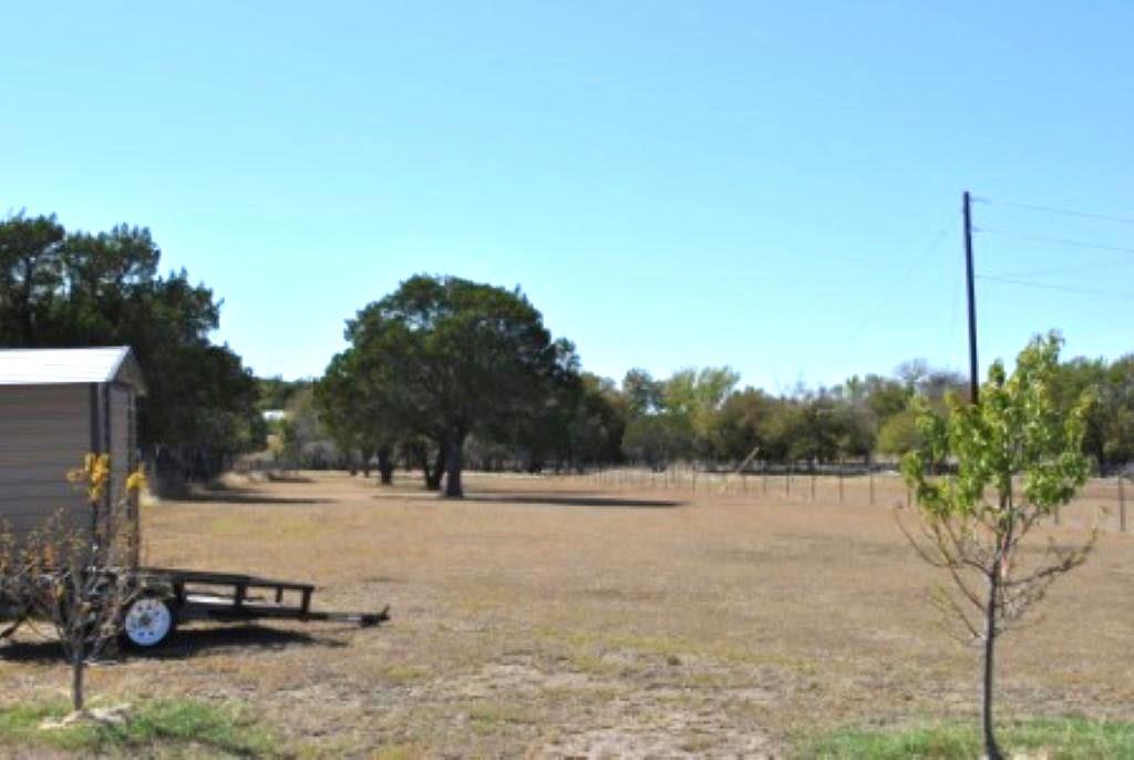 1640 County Road 228 Rd # A, Florence, TX 76527