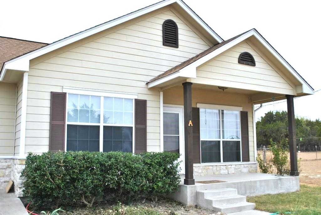 1640 County Road 228 Rd # A, Florence, TX 76527