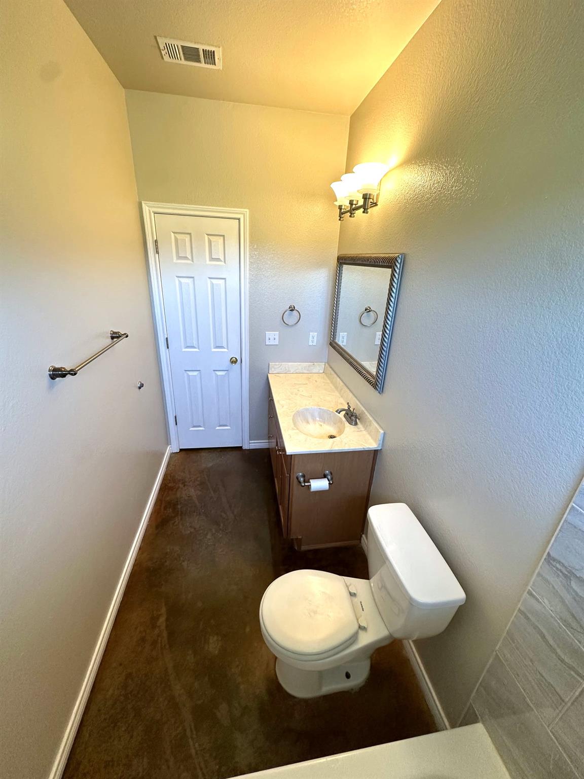 1640 County Road 228 Rd # A, Florence, TX 76527