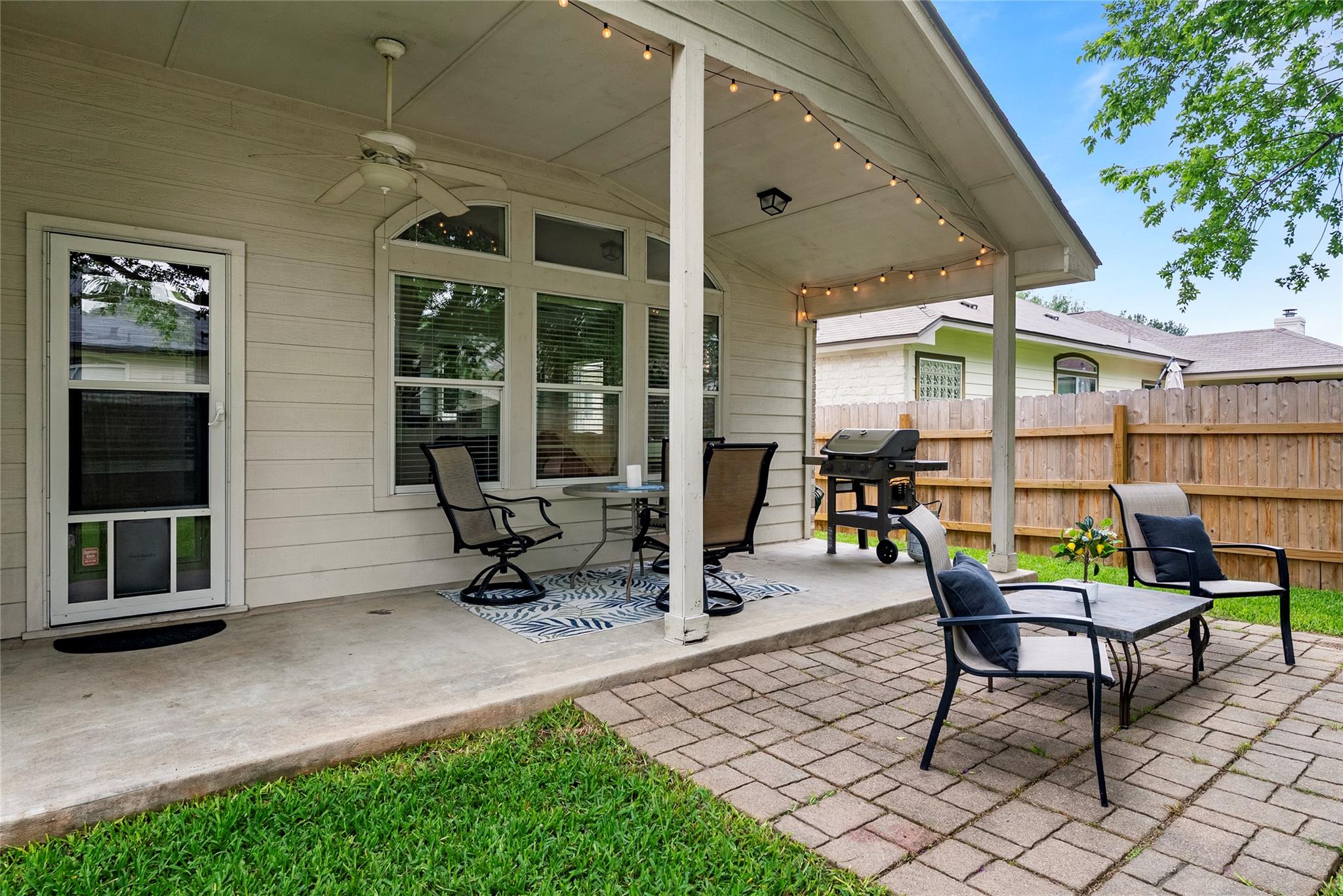 3335 Rod Carew Dr, Round Rock, TX 78665