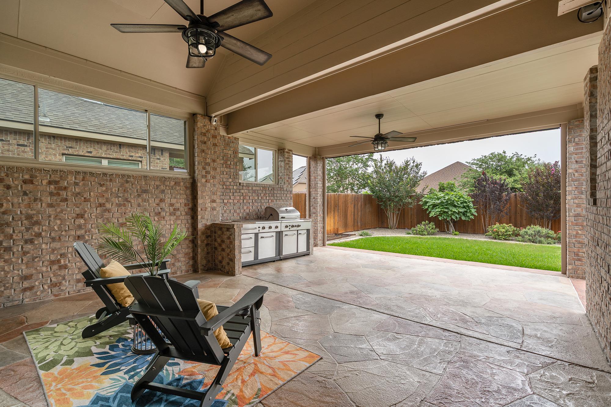 308 Bluehaw Dr, Georgetown, TX 78628