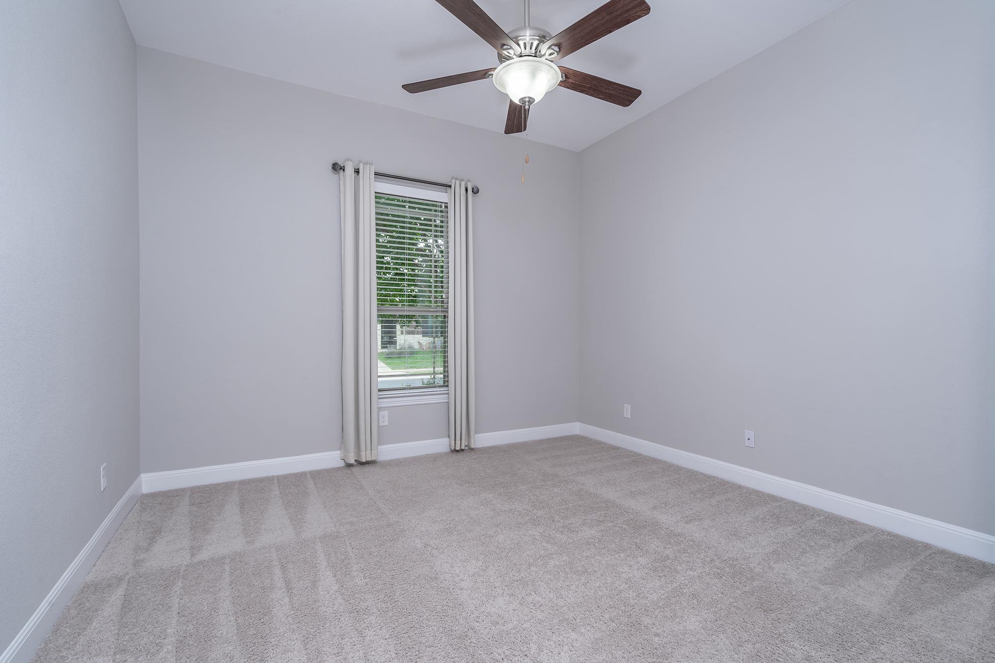 308 Bluehaw Dr, Georgetown, TX 78628