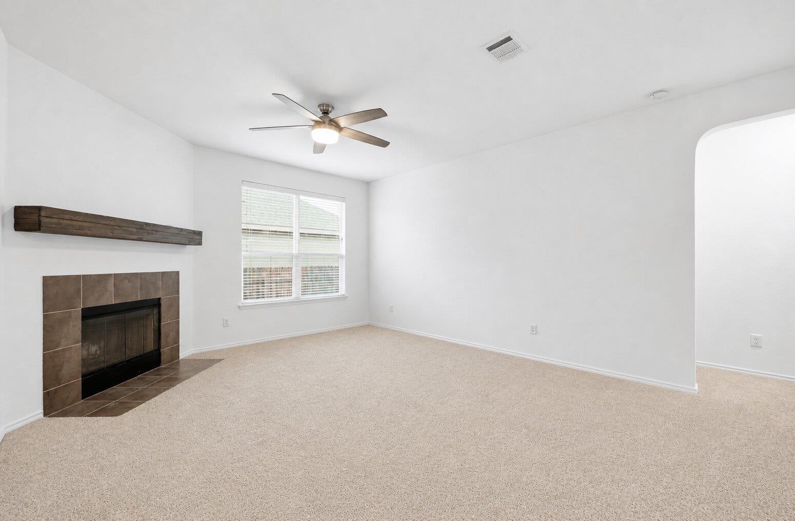 160 Phillips Dr, Kyle, TX 78640