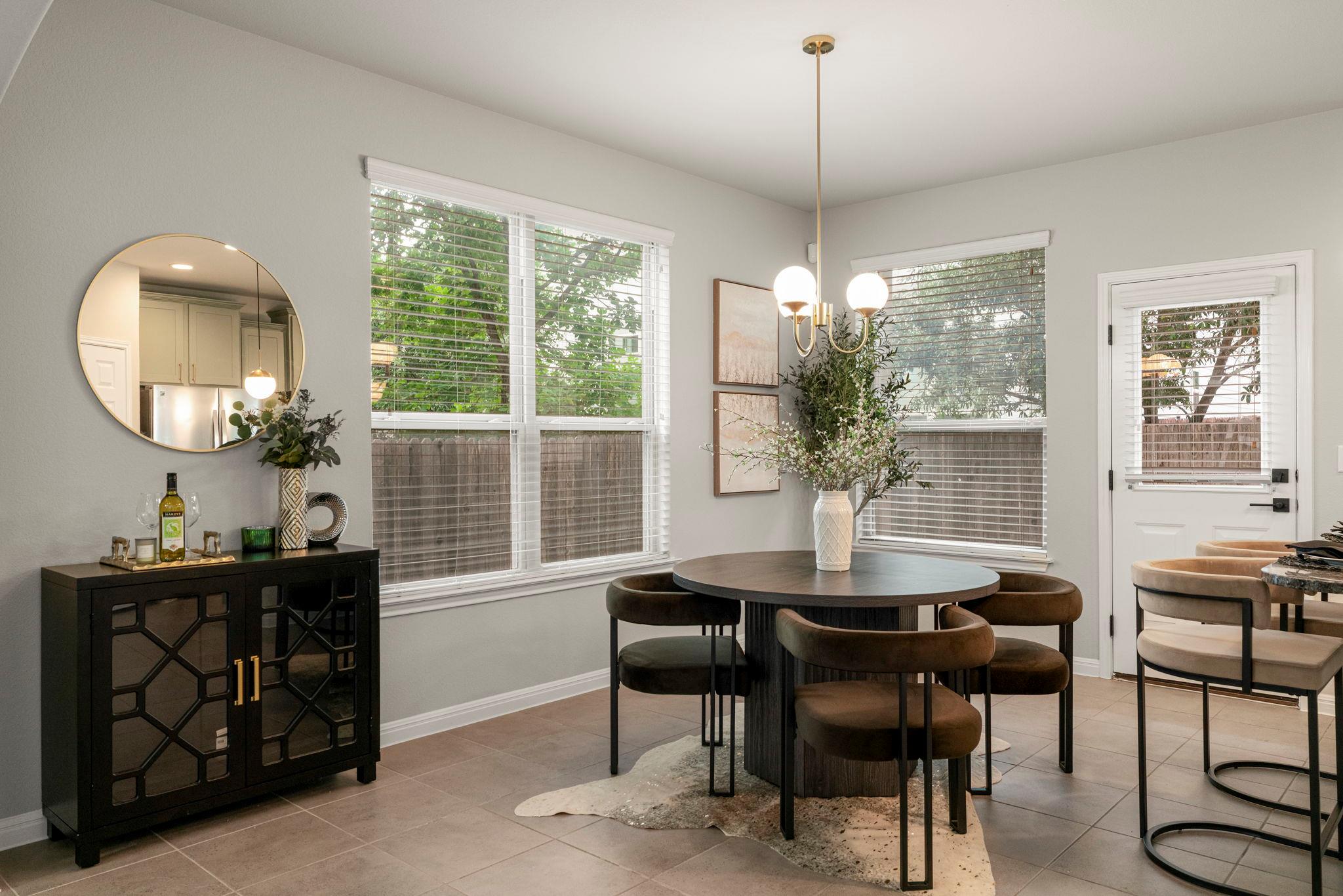 1011 Totis Rd, Austin, TX 78748