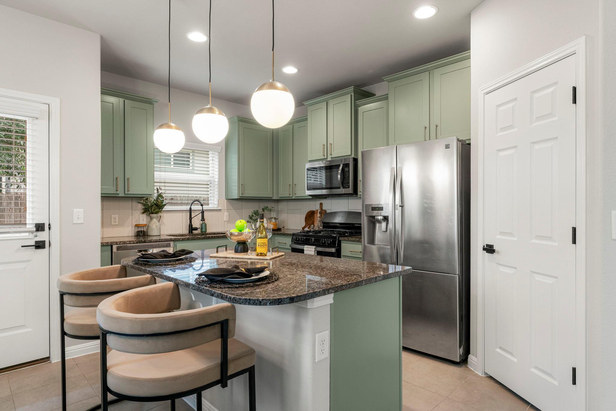 1011 Totis Rd, Austin, TX 78748