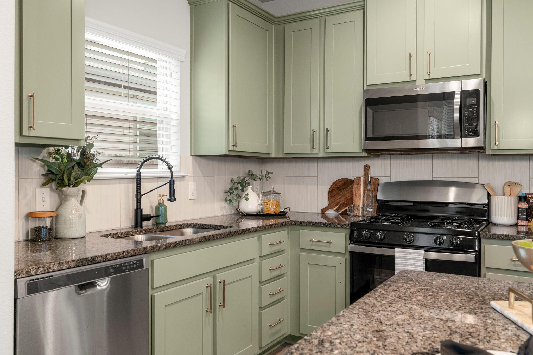 1011 Totis Rd, Austin, TX 78748