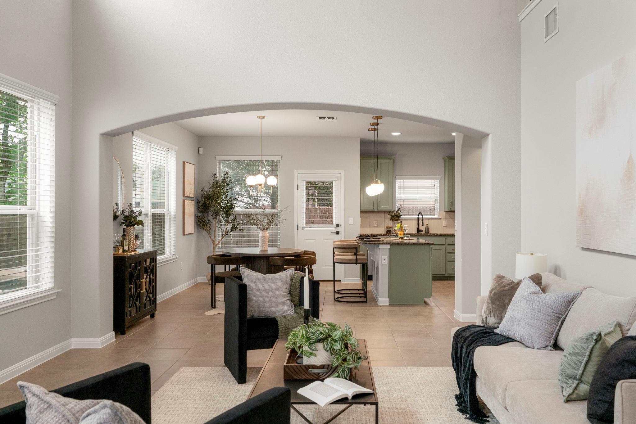 1011 Totis Rd, Austin, TX 78748