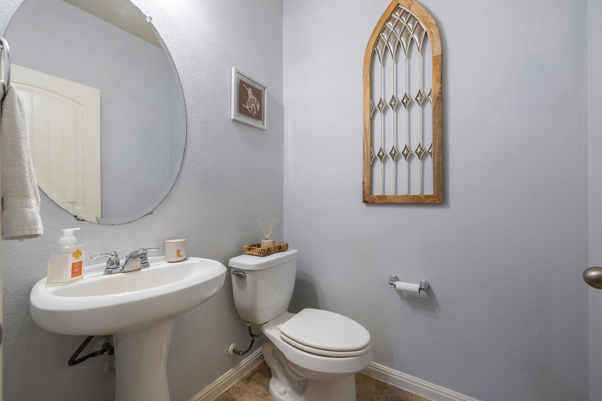 1143 Huntington Trl, Round Rock, TX 78664