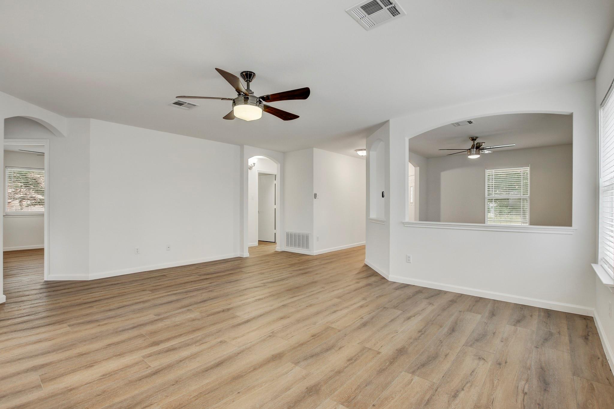 315 Northern Trl, Leander, TX 78641