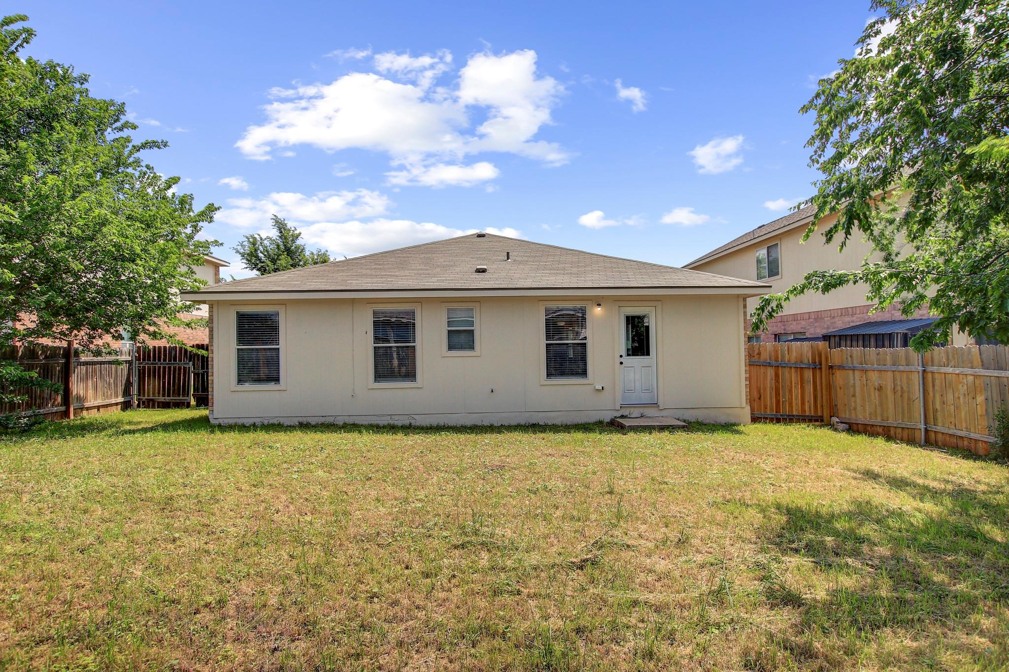 315 Northern Trl, Leander, TX 78641