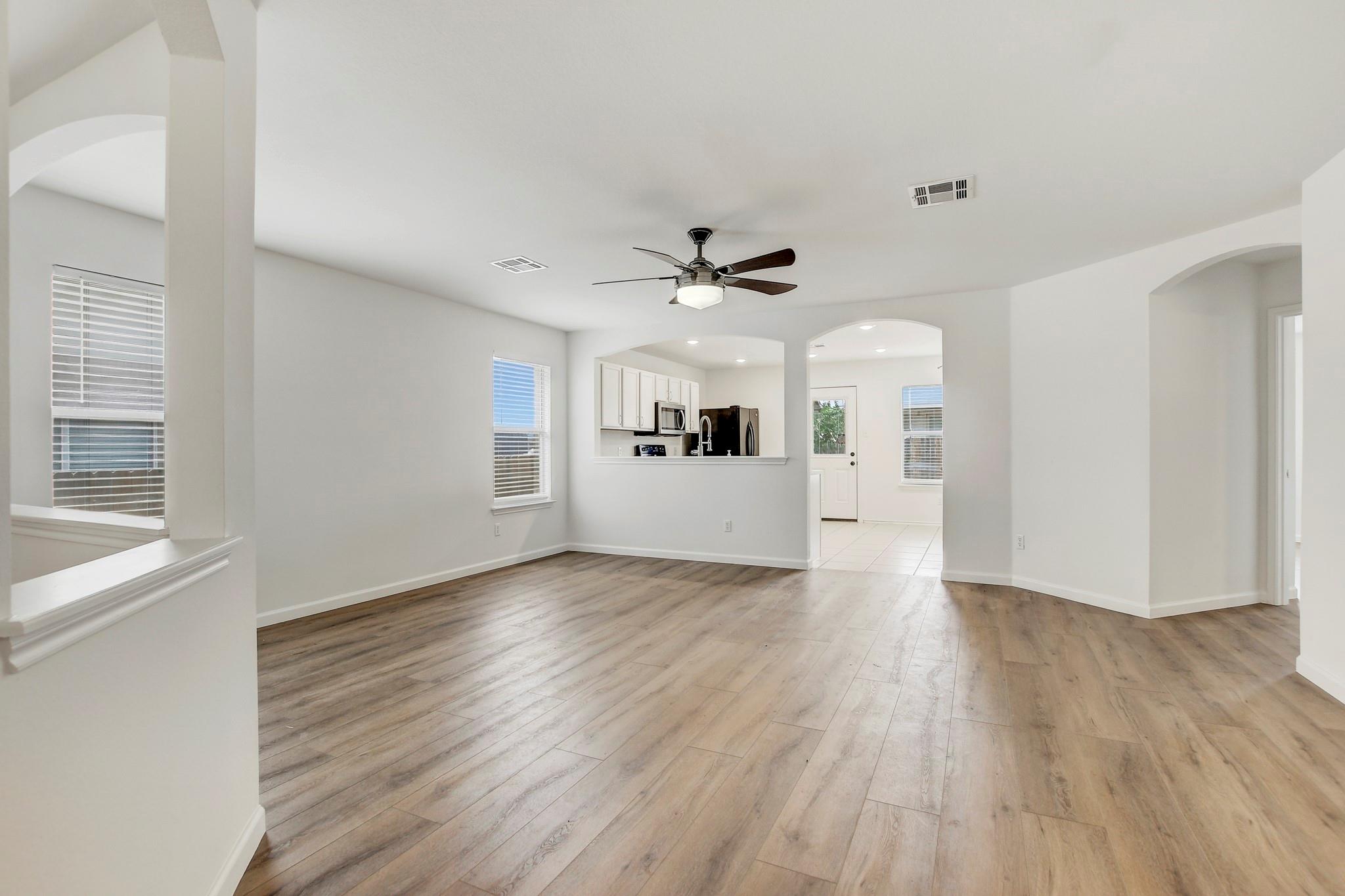 315 Northern Trl, Leander, TX 78641