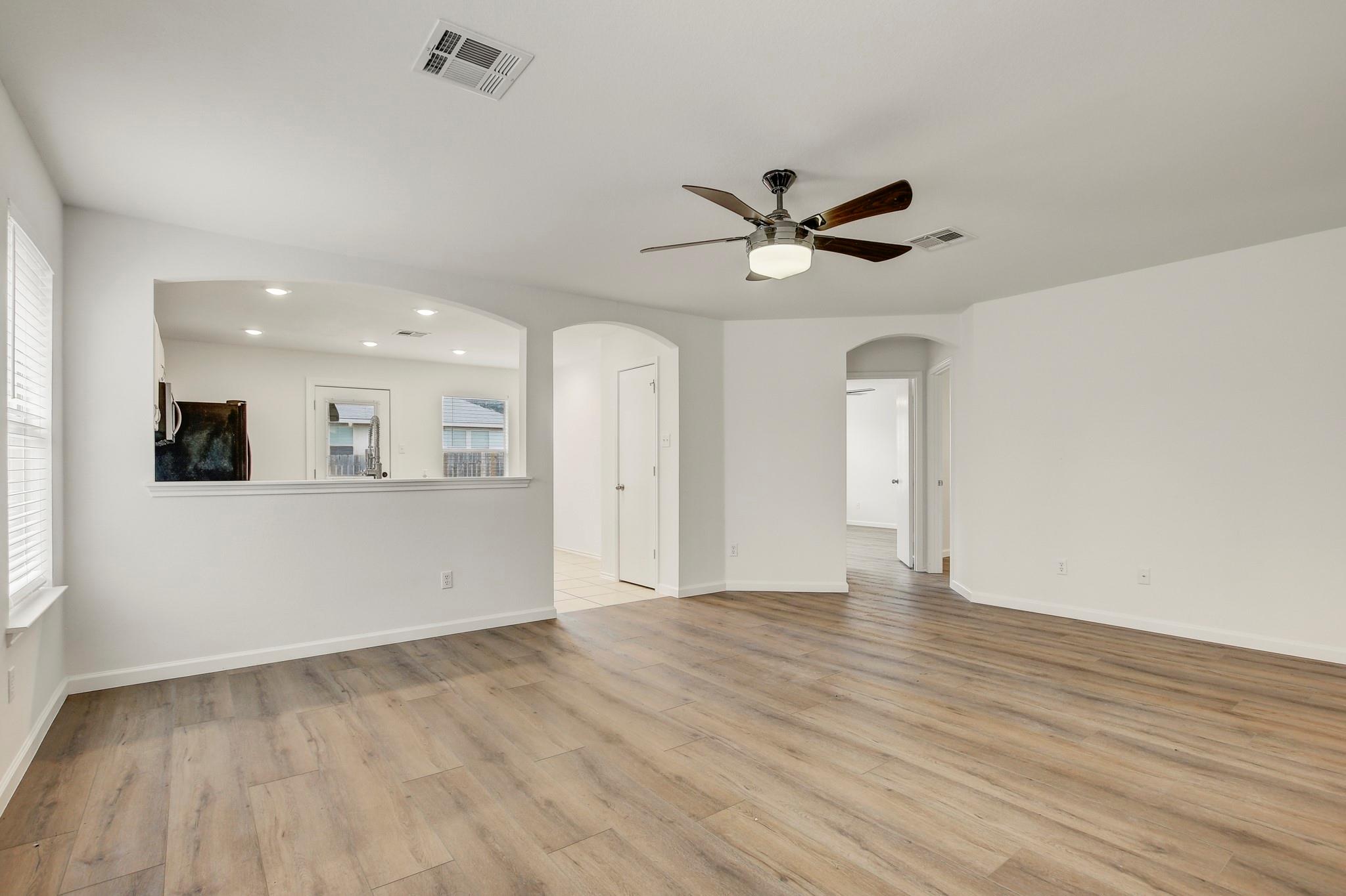 315 Northern Trl, Leander, TX 78641