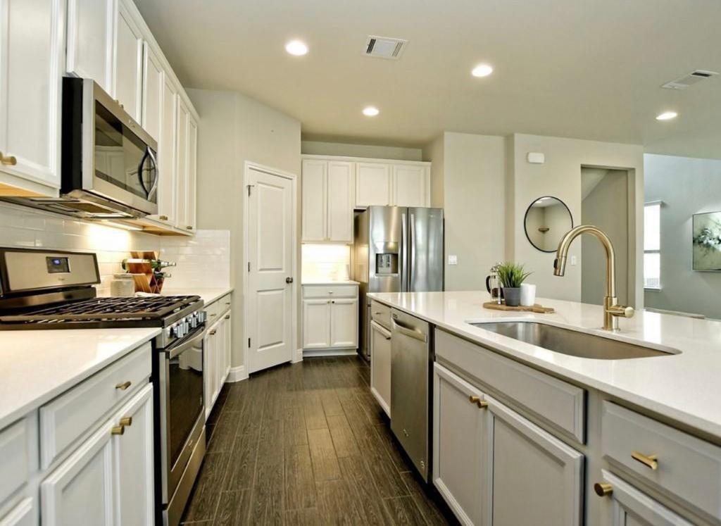 13911 Osmarea Dr, Austin, TX 78717