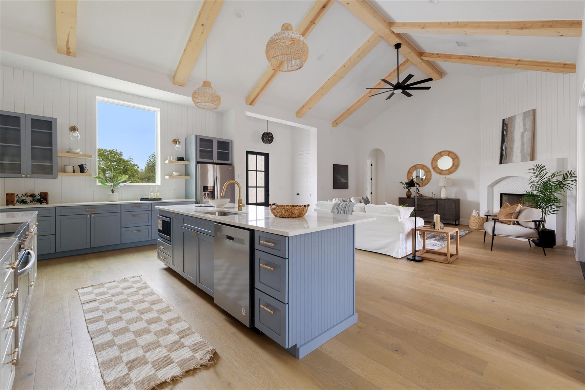 60 War Bonnet, Wimberley, TX 78676