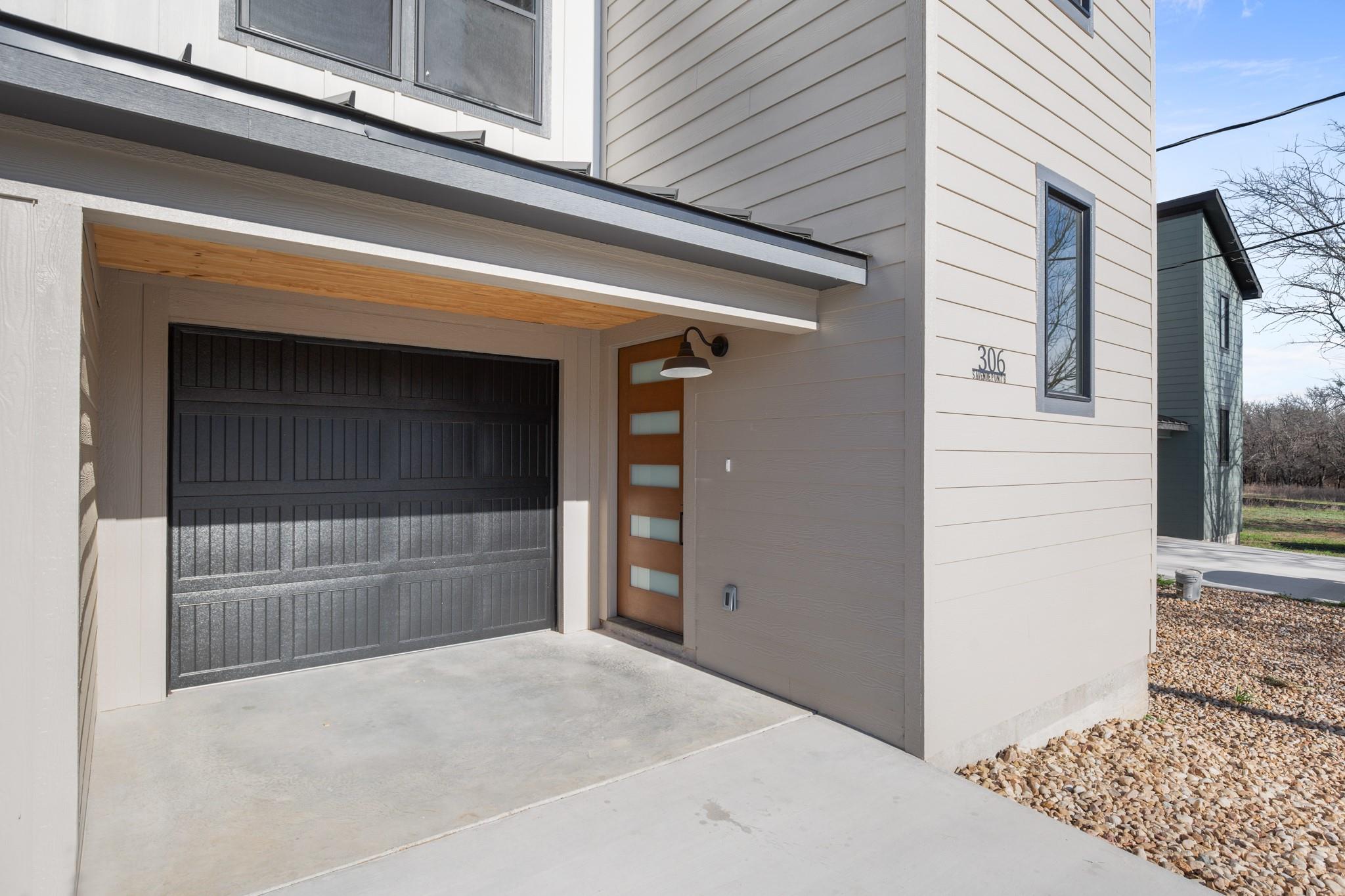 306 S Avenue P Ave # B, Marble Falls, TX 78654