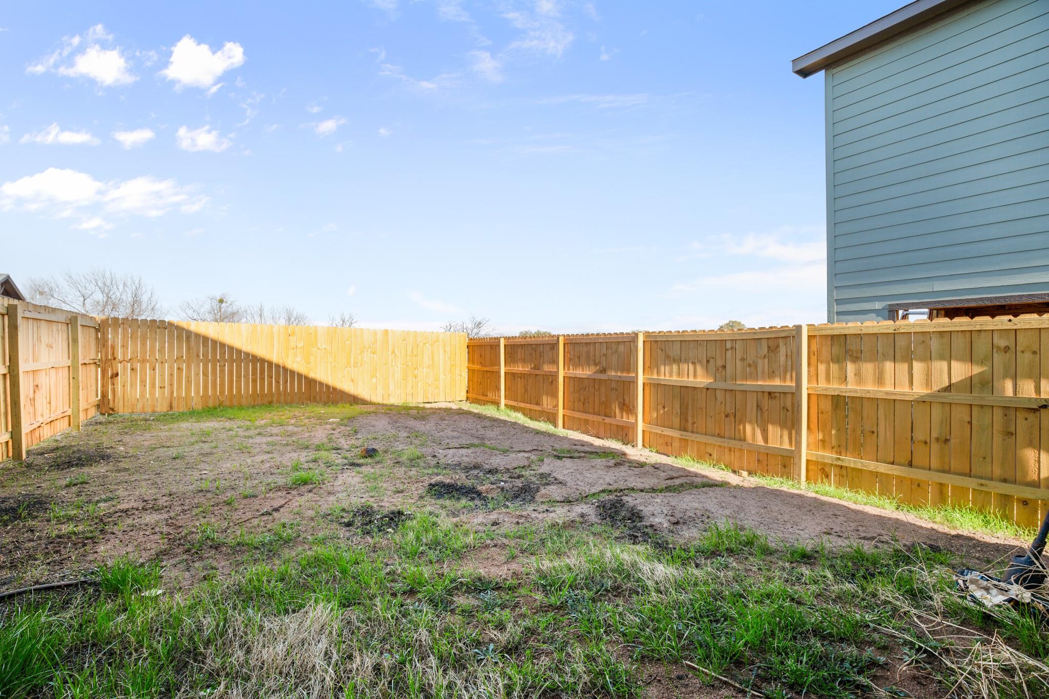 306 S Avenue P Ave # B, Marble Falls, TX 78654