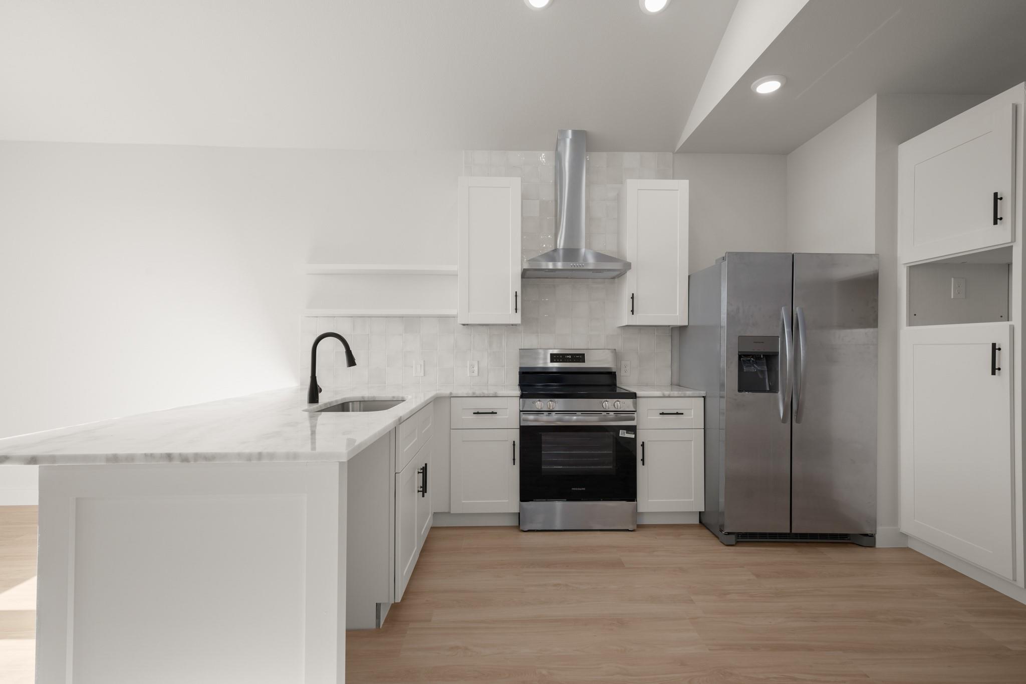 306 S Avenue P Ave # B, Marble Falls, TX 78654