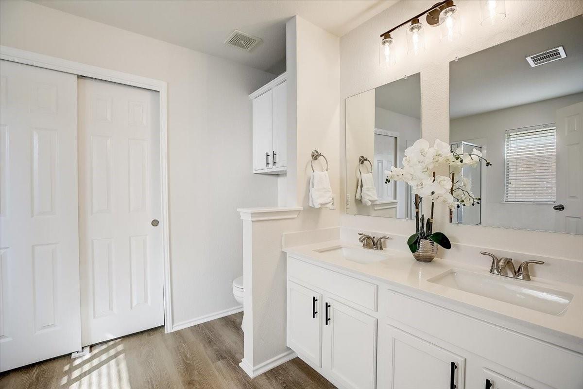 205 Sweet Leaf Ln, Pflugerville, TX 78660