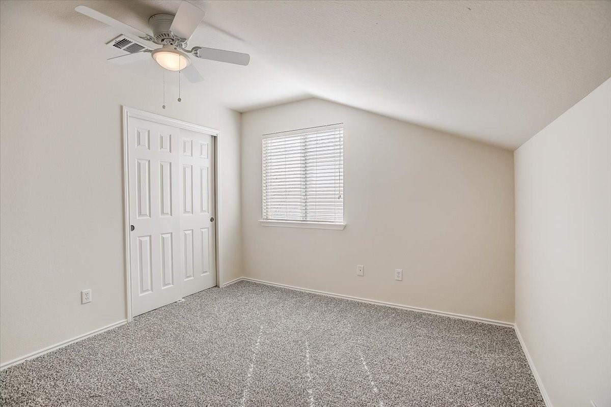 205 Sweet Leaf Ln, Pflugerville, TX 78660