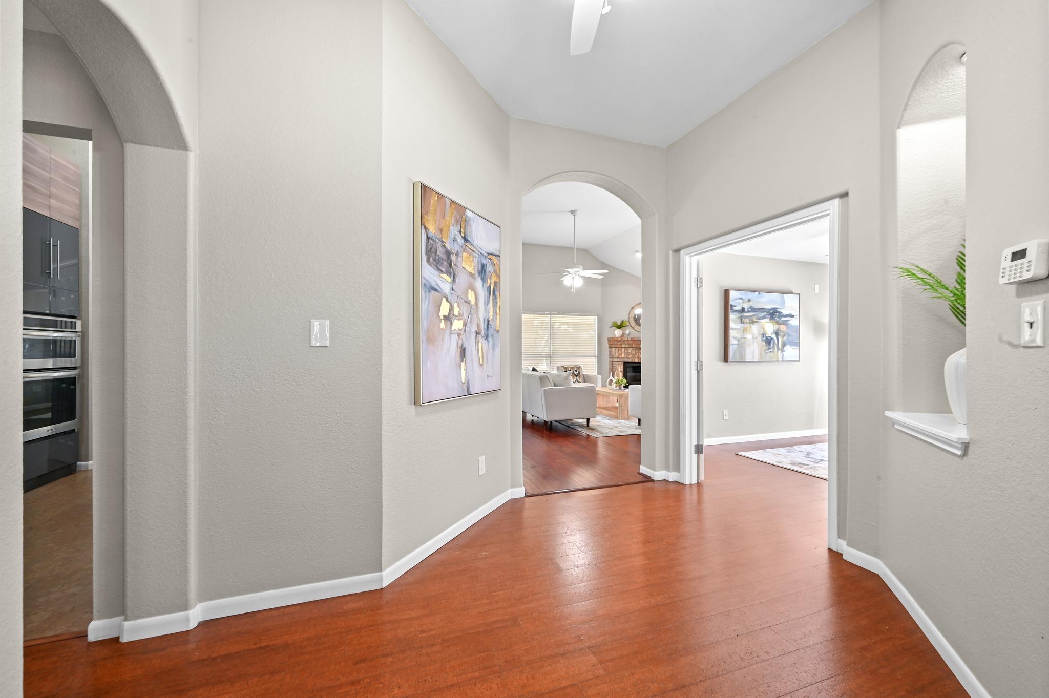 905 Hunters Creek Dr, Cedar Park, TX 78613
