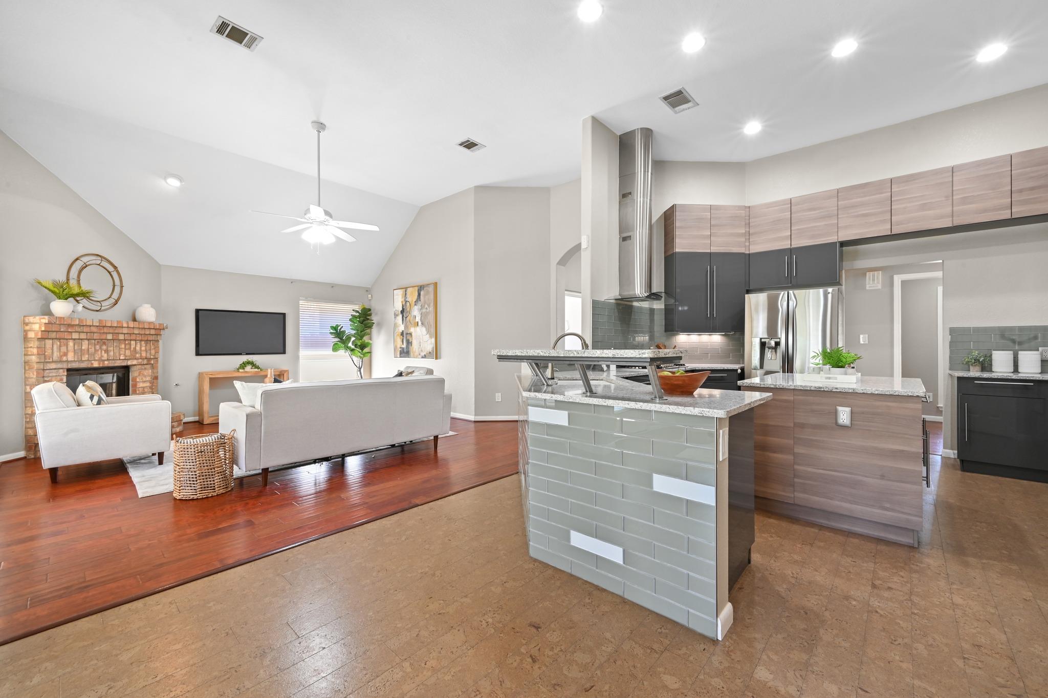 905 Hunters Creek Dr, Cedar Park, TX 78613