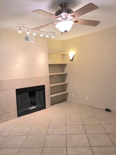 2110 Rio Grande St # 204, Austin, TX 78705