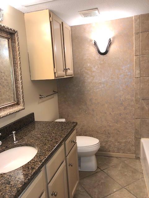 2110 Rio Grande St # 204, Austin, TX 78705