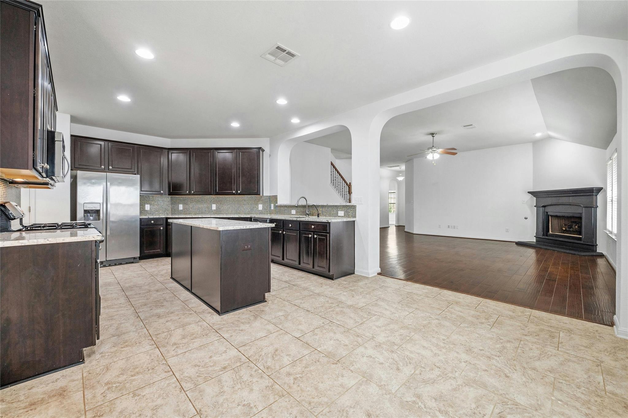5916 Gunnison Turn Cv, Austin, TX 78738