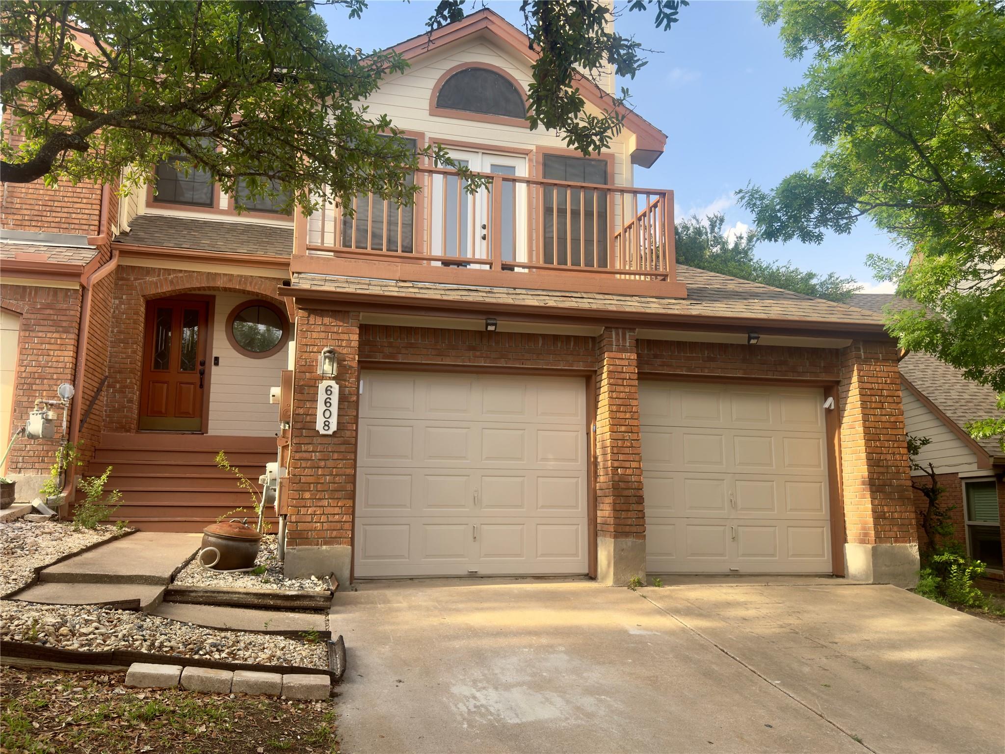 6608 Mesa Hollow Dr, Austin, TX 78750