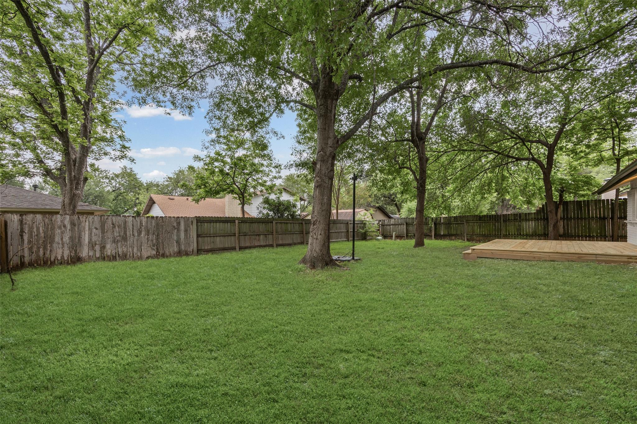 9219 Hunters Trce E, Austin, TX 78758