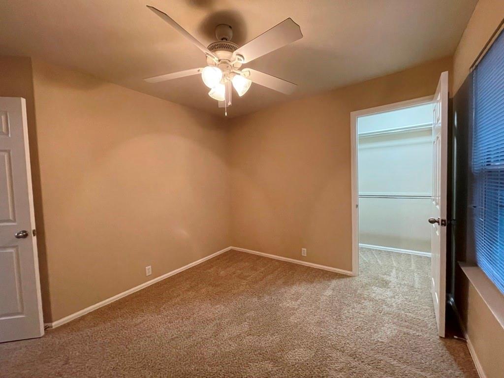 376 Spruce Dr, Kyle, TX 78640