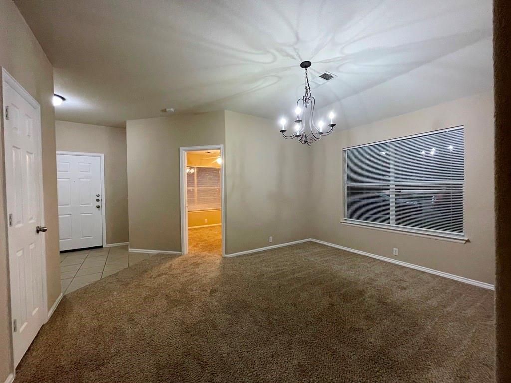 376 Spruce Dr, Kyle, TX 78640