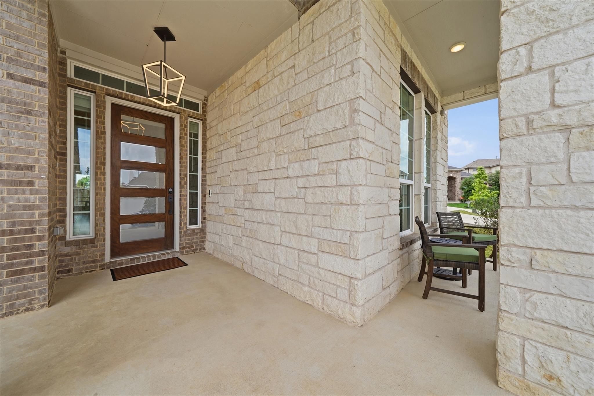 594 Baretta Loop, Buda, TX 78610