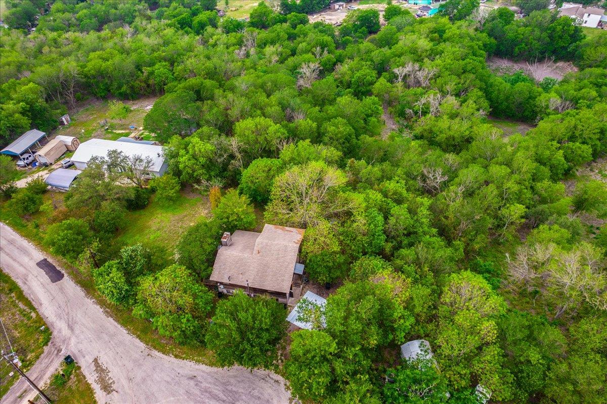 921 Peggys Cv, Kyle, TX 78640