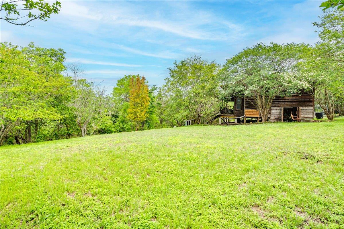 921 Peggys Cv, Kyle, TX 78640