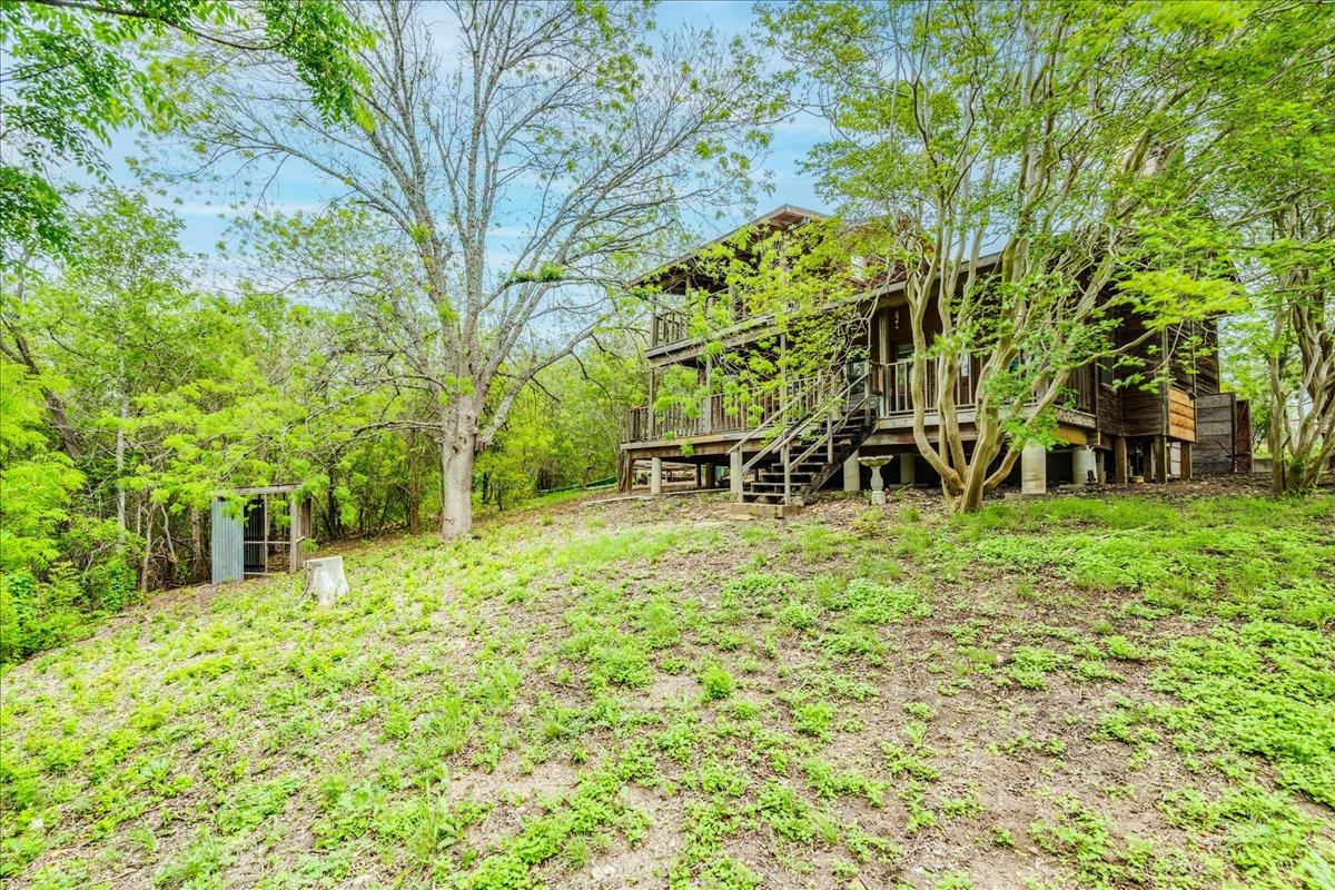 921 Peggys Cv, Kyle, TX 78640