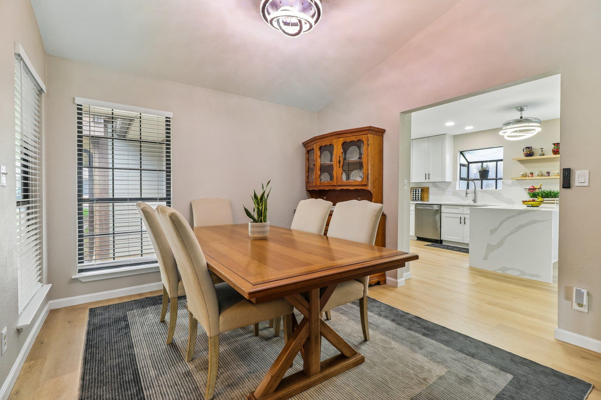 1705 Creek Bend Cir, Round Rock, TX 78681