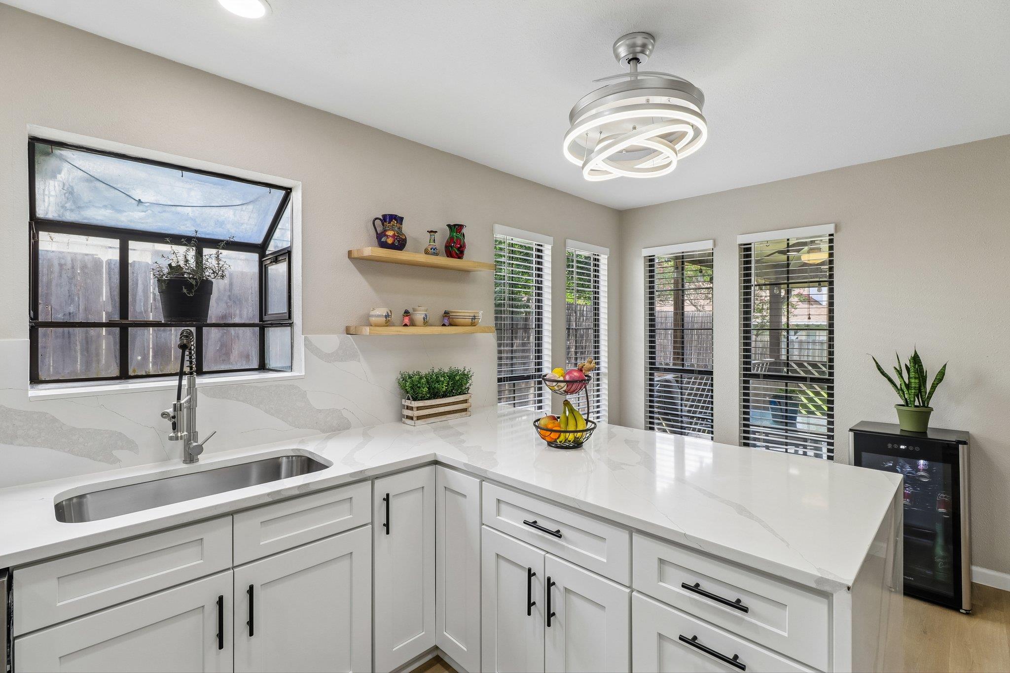 1705 Creek Bend Cir, Round Rock, TX 78681