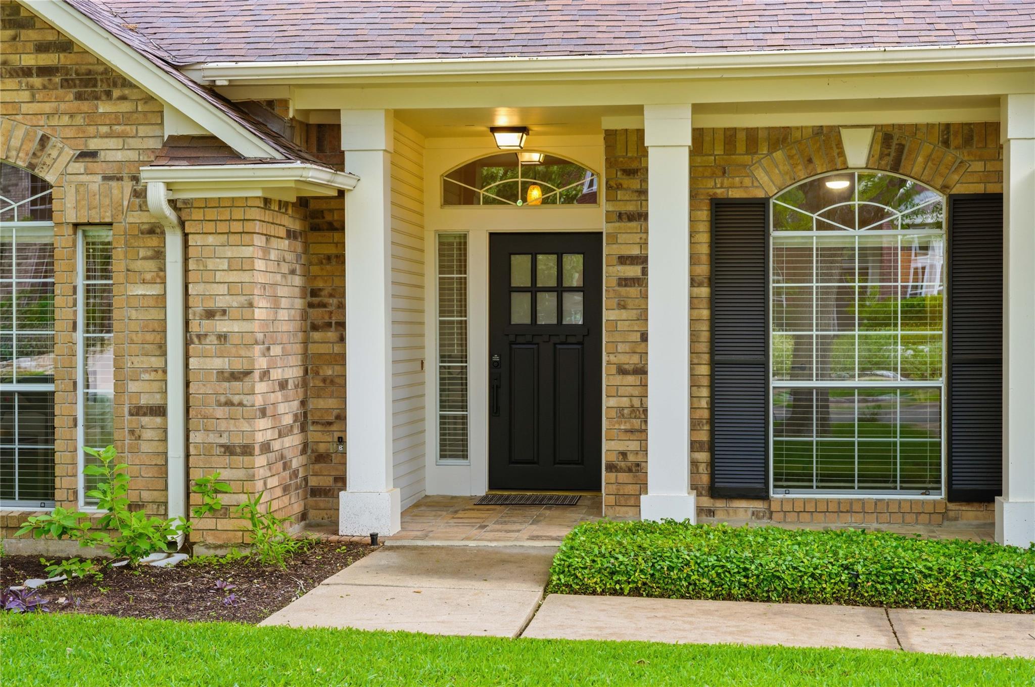 10905 Grassmere Ct, Austin, TX 78739