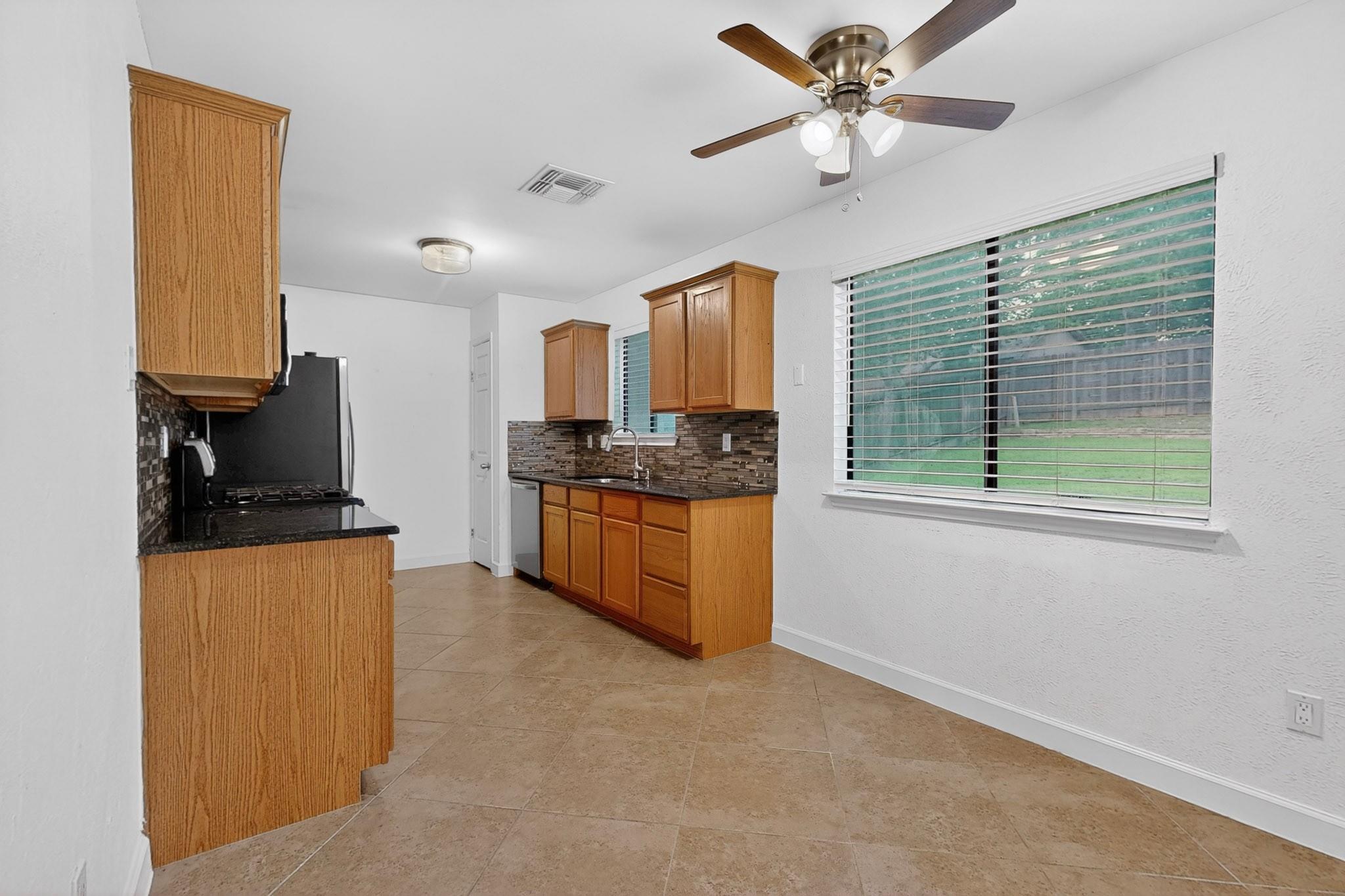 12018 Rotherham Dr, Austin, TX 78753