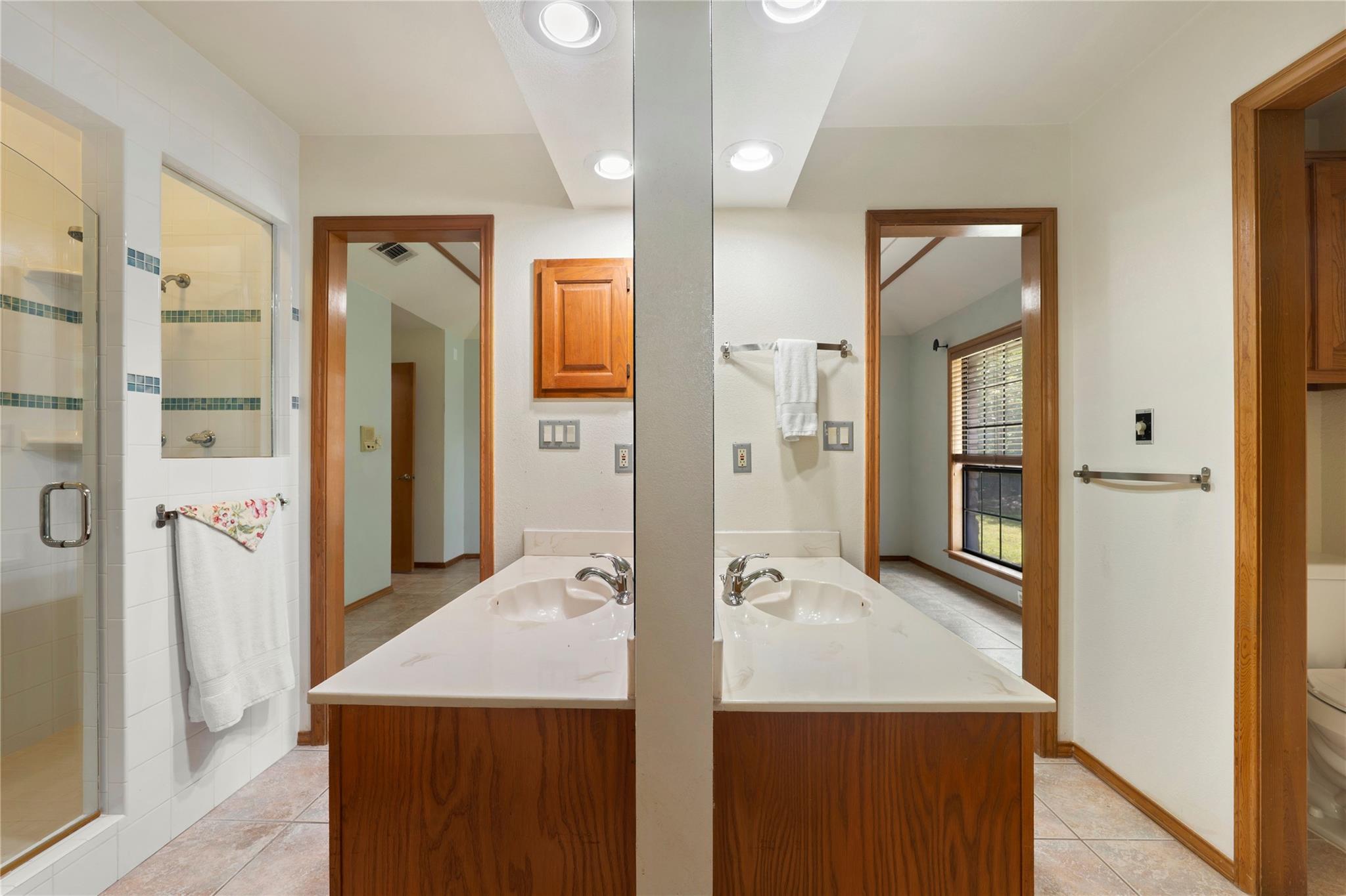3805 Carmel Dr, Round Rock, TX 78681