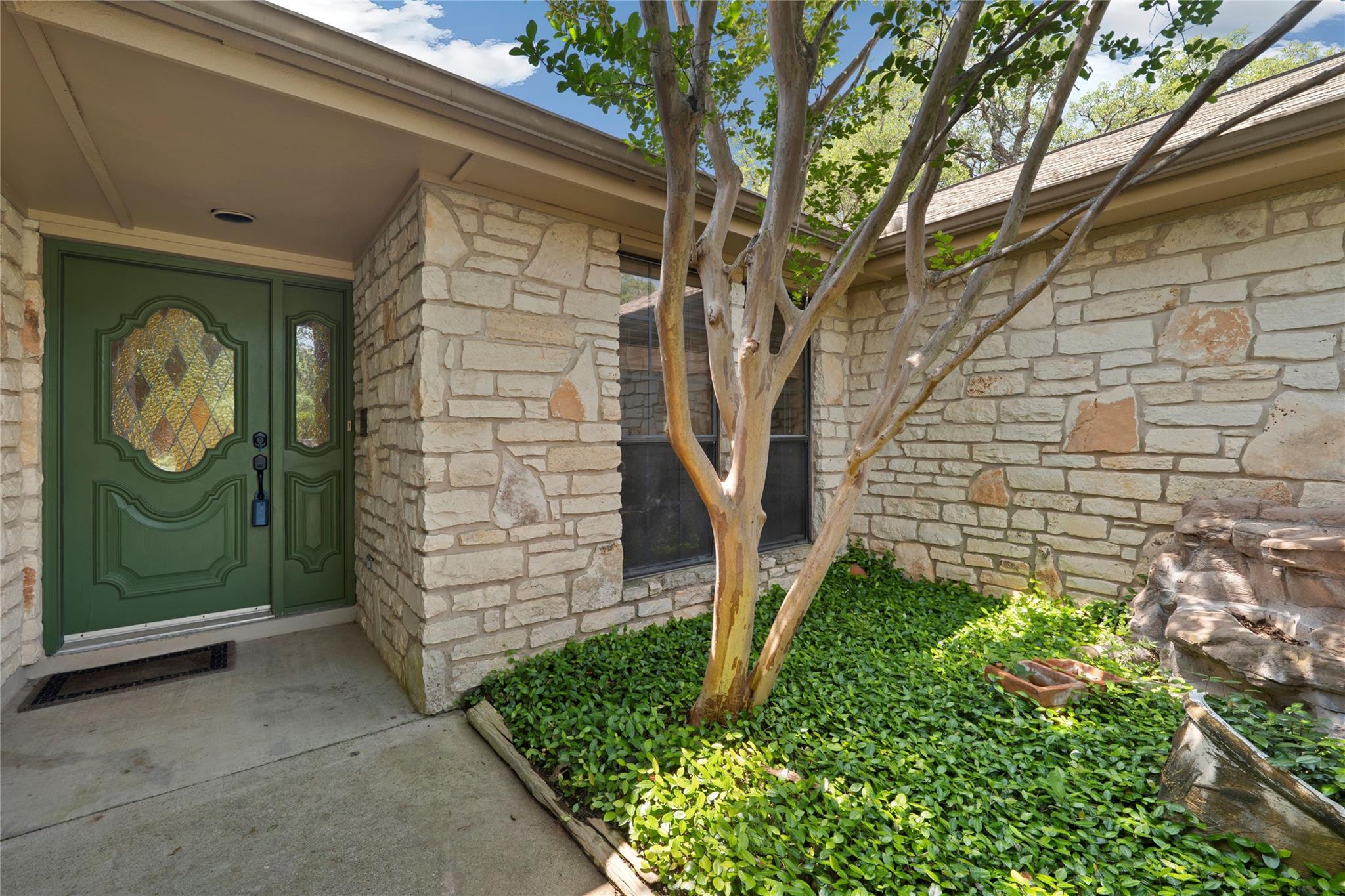 3805 Carmel Dr, Round Rock, TX 78681