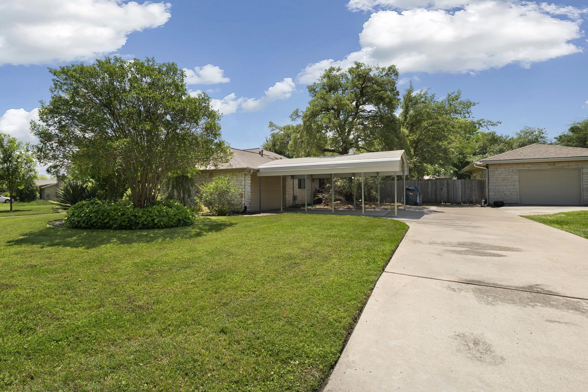 3805 Carmel Dr, Round Rock, TX 78681